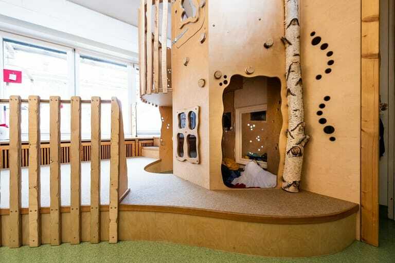 Spielplatz aus Holz