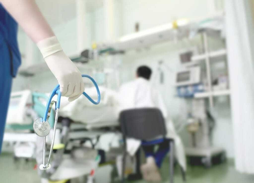 Zu Hause sterben statt im Krankenhaus - Health&Care Management