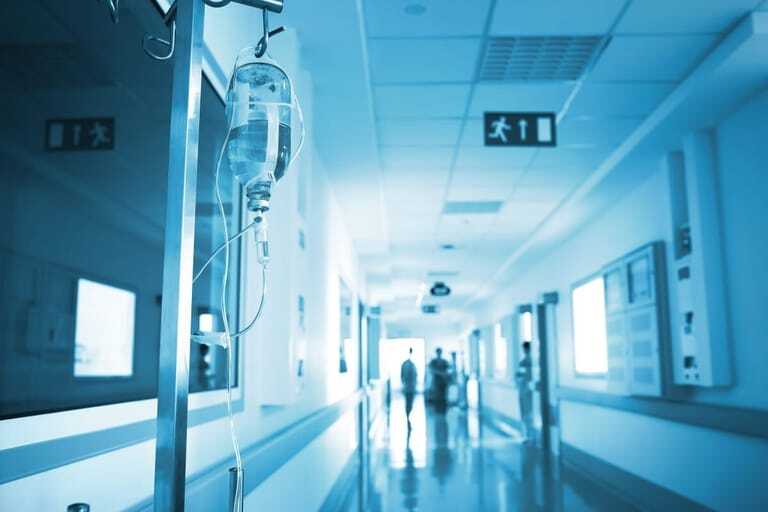 Krankenhaus, private Hand, öffentliche Hand