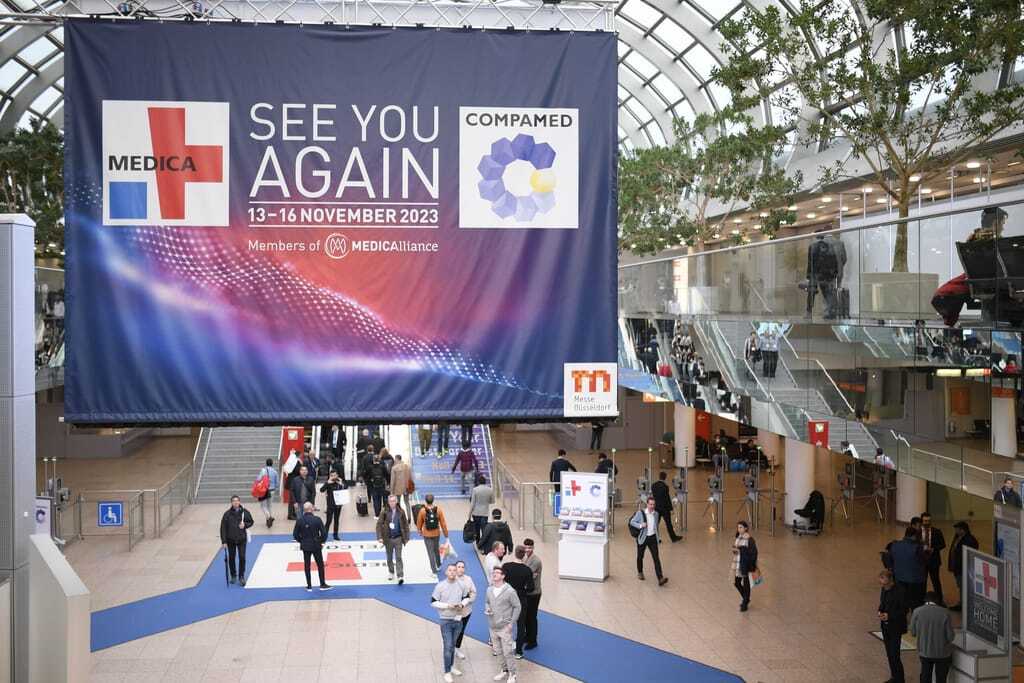  Foto zu Die Welt der Medizin kommt zusammen - Health&Care Management 