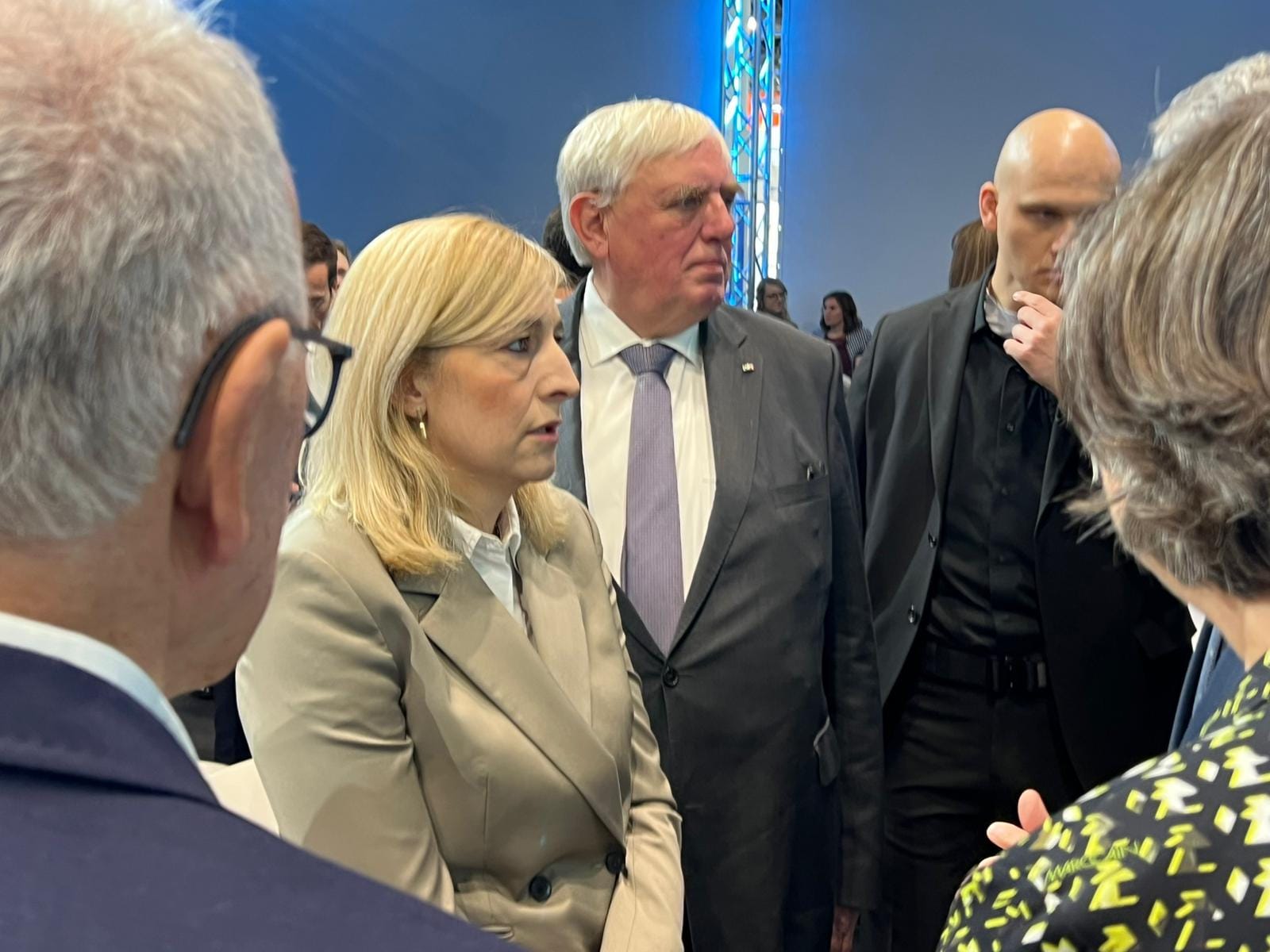 Kliniken-warnen-vor-Einschnitten-bei-der-Versorgung